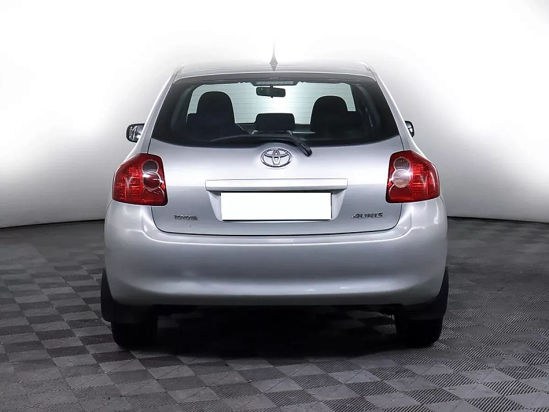 Auris