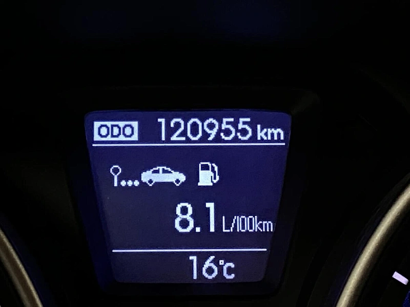 i30