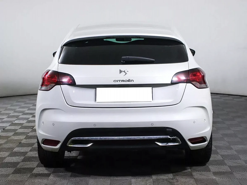 DS4