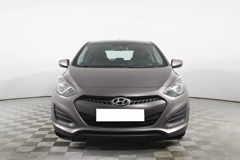 i30