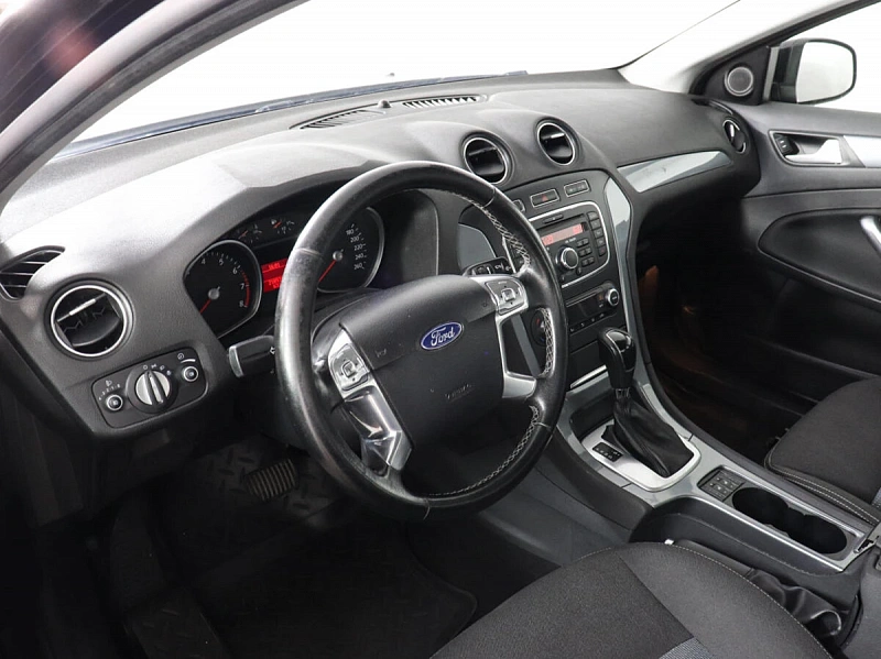 Mondeo