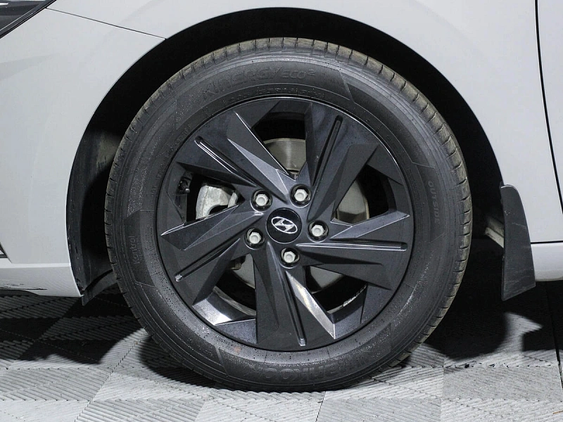 Elantra
