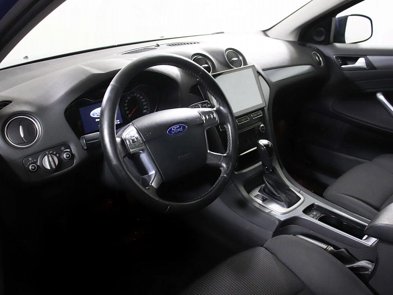 Mondeo
