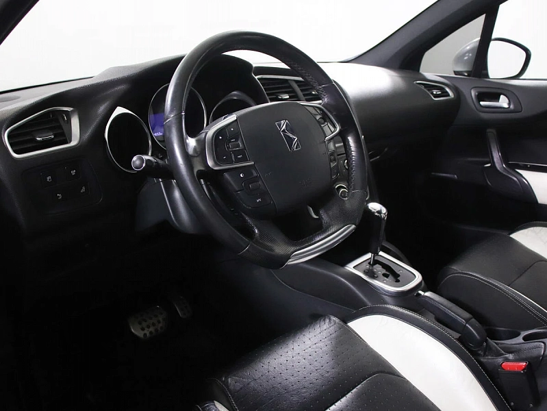 DS4