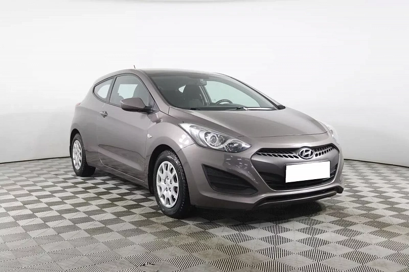 i30