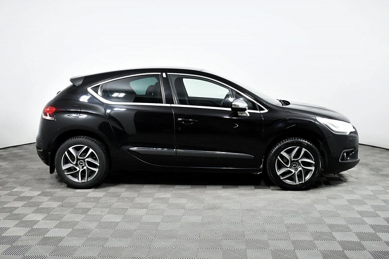 DS4