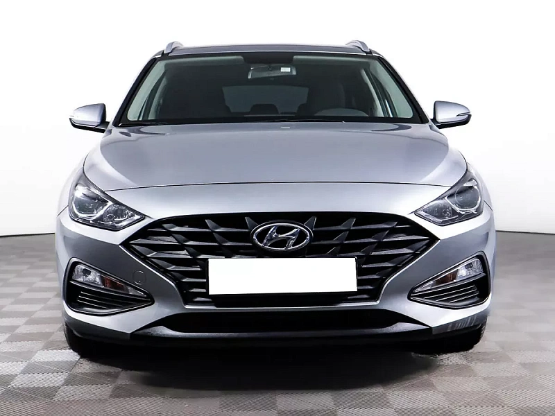 i30