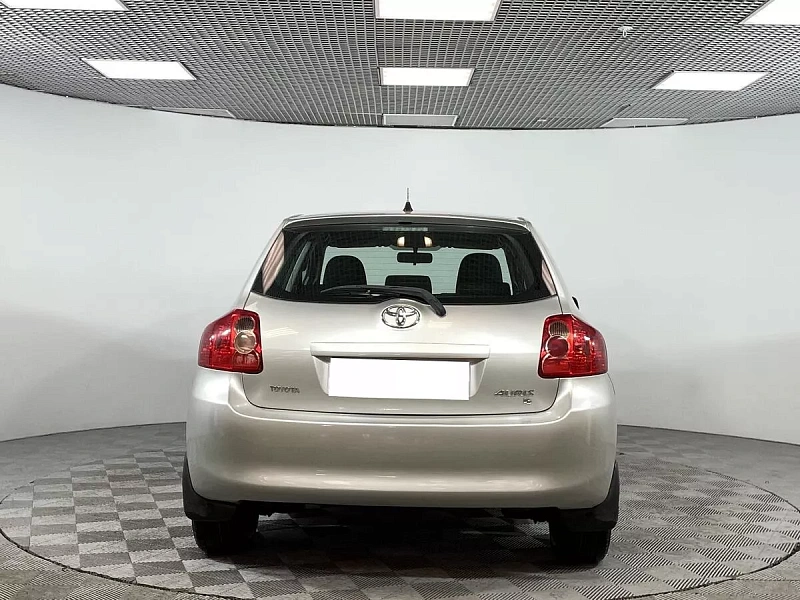 Auris