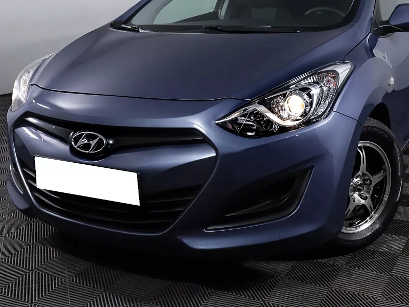 i30