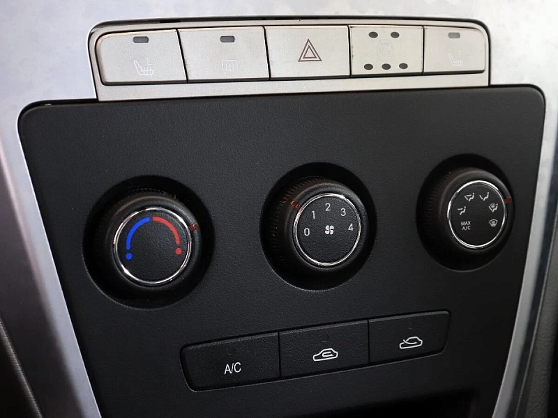 Emgrand X7