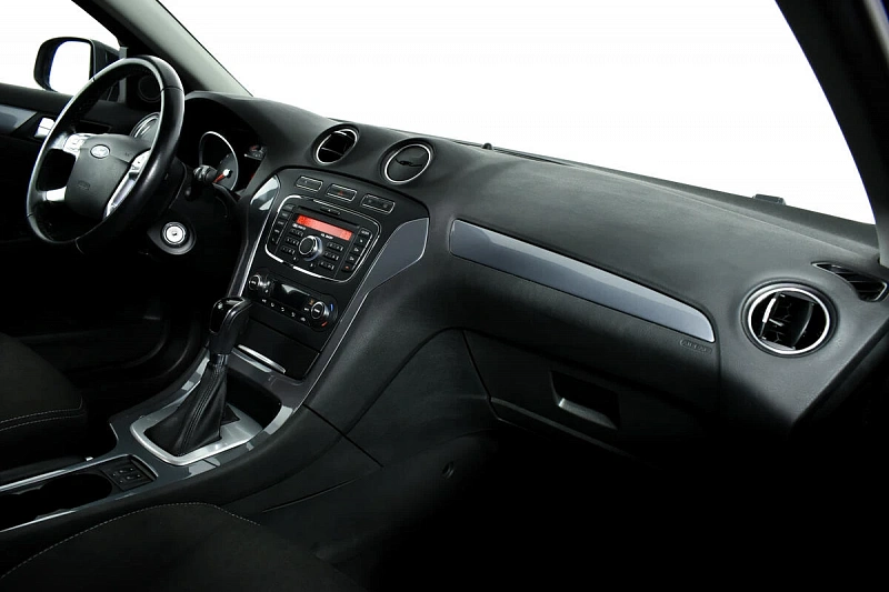 Mondeo