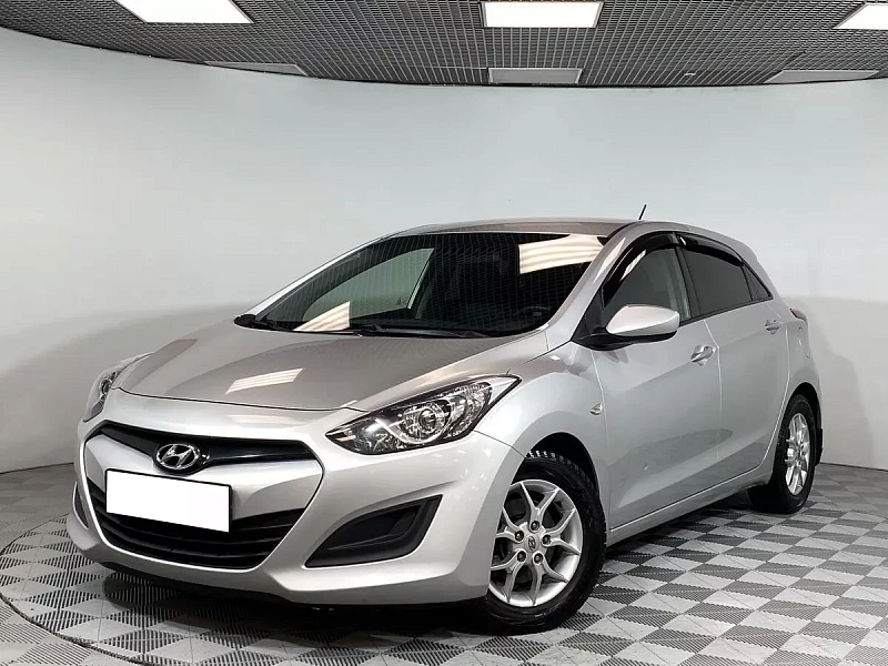 i30