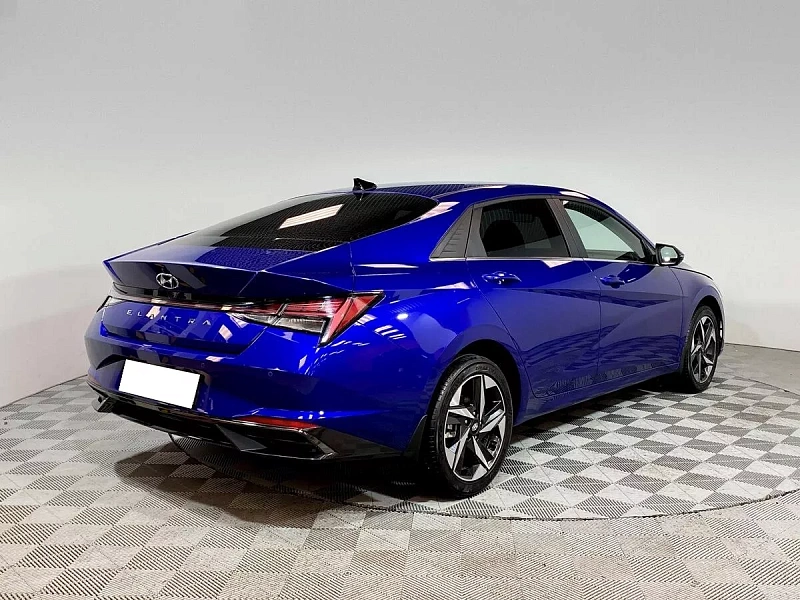 Elantra
