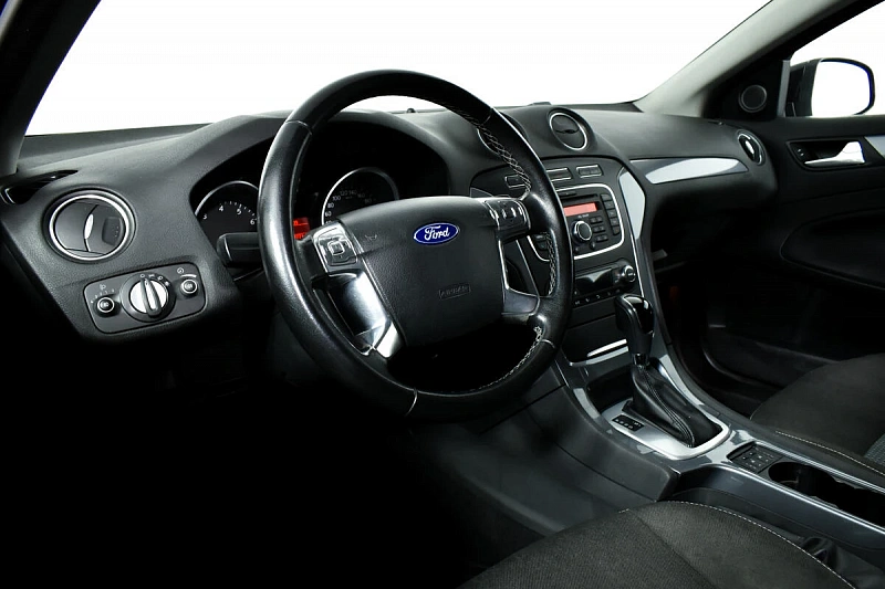 Mondeo