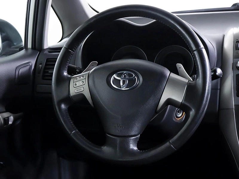 Auris