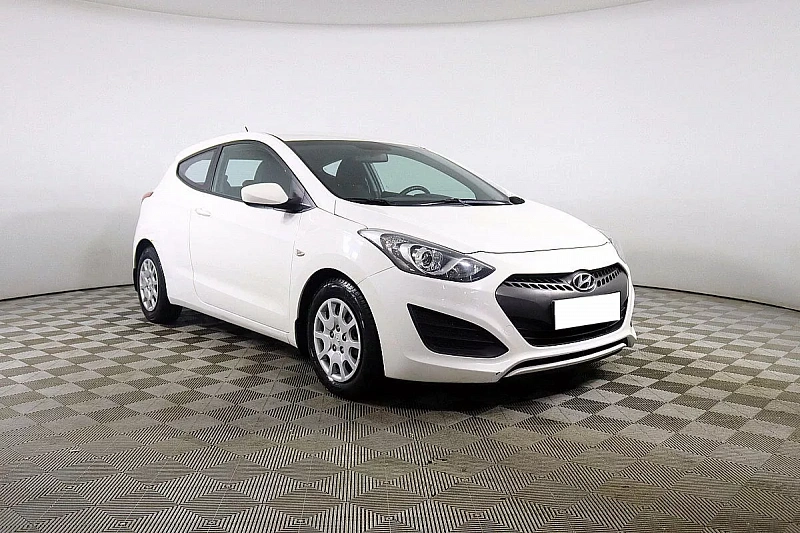 i30