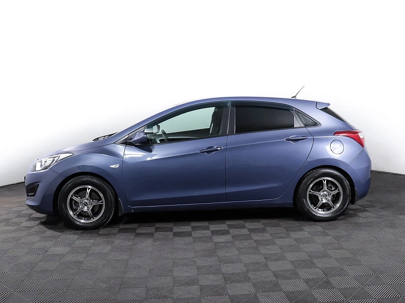 i30