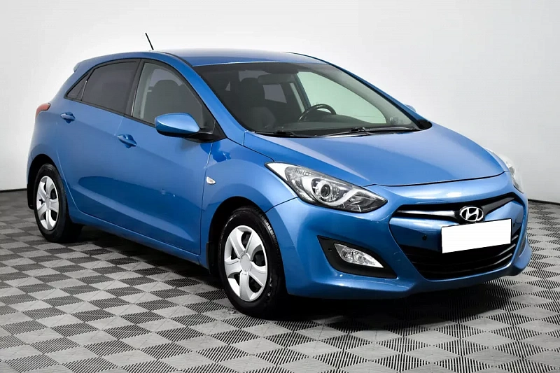 i30