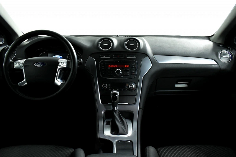 Mondeo