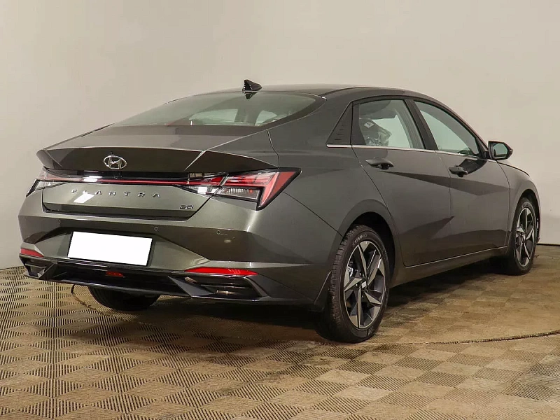 Elantra