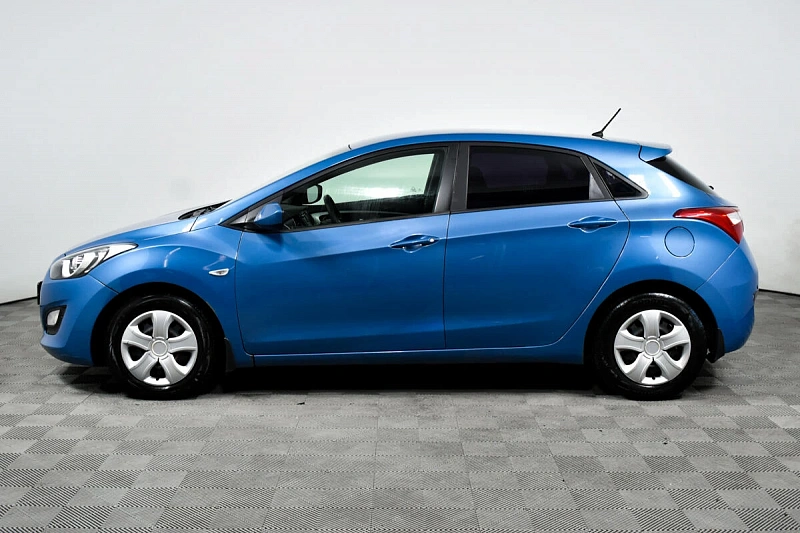 i30