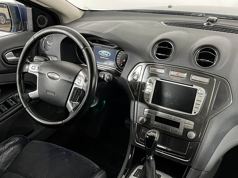 Mondeo