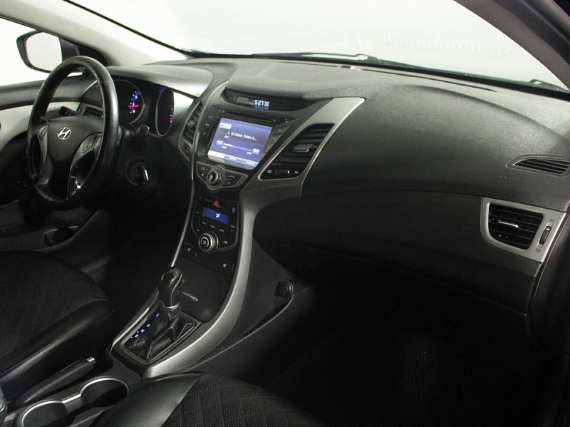 Elantra