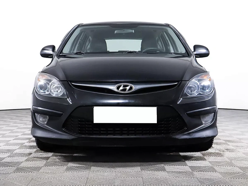 i30