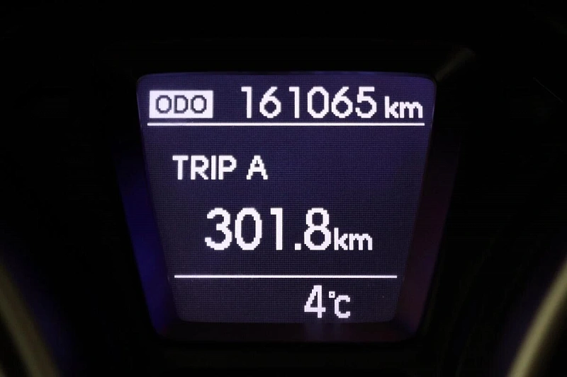 i30