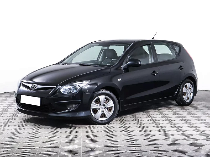 i30