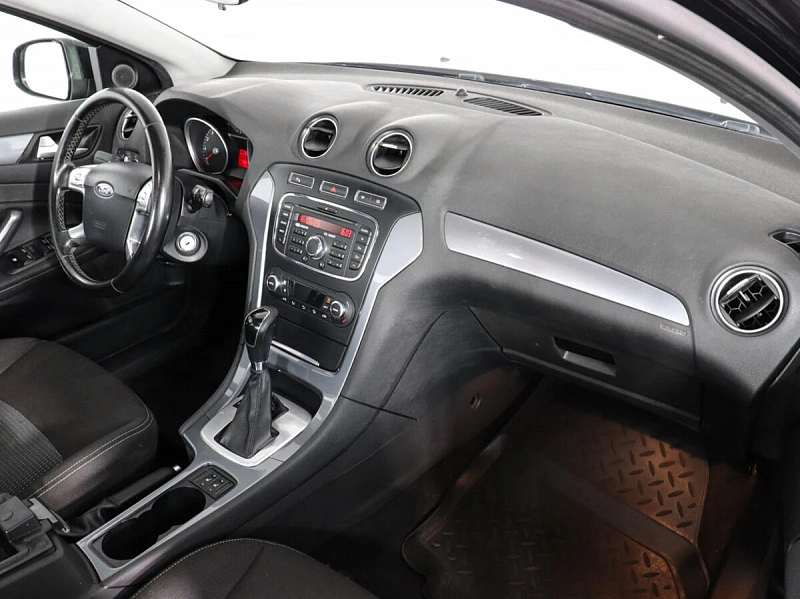 Mondeo