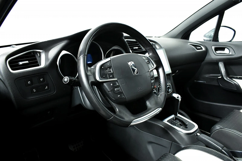 DS4